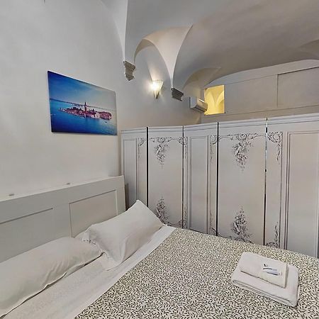 Navona & Castel Sant'Angelo Whole Holiday Apartment Da Pamino & Priscilla Roma Esterno foto